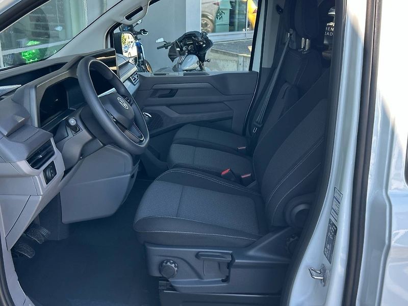 Volkswagen Transporter (2026) T7 2.0 TDI DR 9 míst - fotka 13 z 29