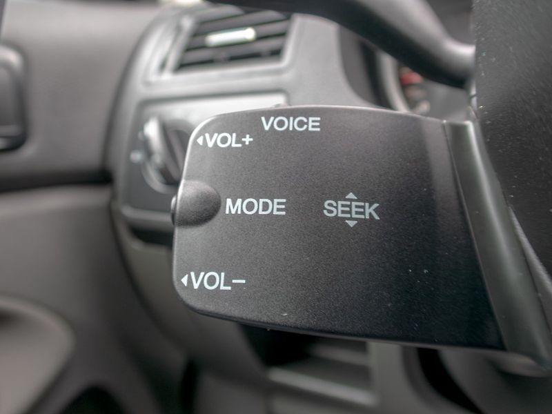 Ford C-MAX (2009) 1.6D 80KW – DIGI KLIMA - fotka 19 z 43