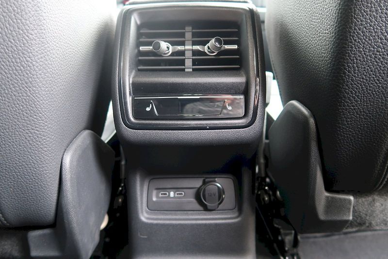 Škoda Kodiaq (2025) SPORTLINE 7 míst 2.0 TDI 142 k - fotka 27 z 29