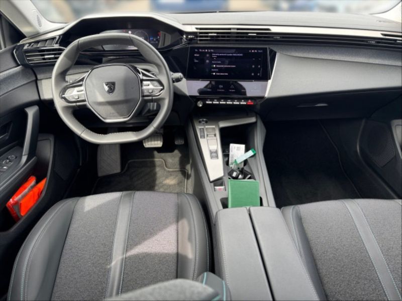 Peugeot 308 1,2 PT 130 Allure AT - fotka 7 z 10