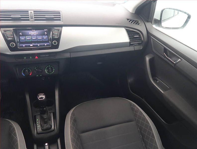 Škoda Fabia (2019) Ambition 1.0 TSI, Automat - fotka 8 z 15