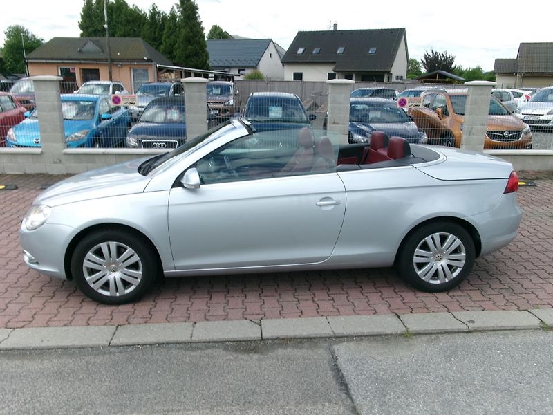 Volkswagen EOS (2008) 2,0TDI 8V CABRIO  - fotka 30 z 45