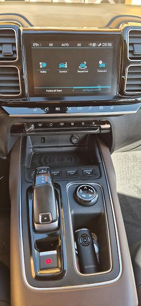 Citroën C5 Aircross (2019) - fotka 10 z 15