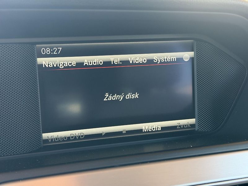 Mercedes-Benz Třídy C 350 CDI AVANTGARDE - fotka 13 z 27