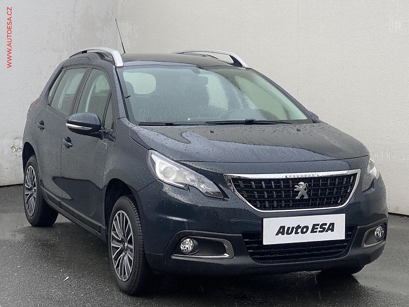 Peugeot 2008 (2018) 1.2 PT, ČR, Active, +kola - fotka 1 z 16