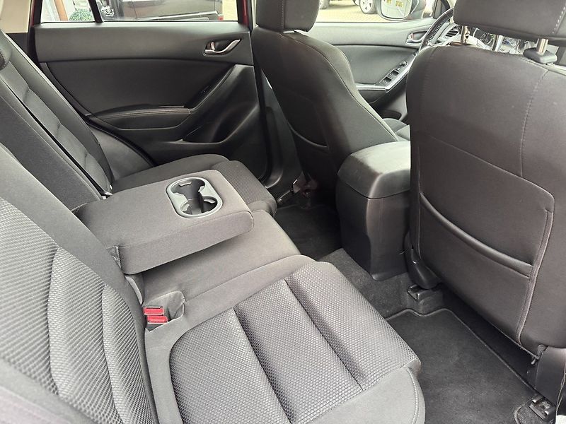 Mazda CX-5 (2016) 2.0i G-165 LED Navi Kamera - fotka 19 z 47