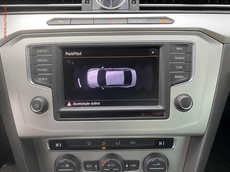 Volkswagen Passat (2015) 1.4 TSi, Comfortline, LED - fotka 18 z 18