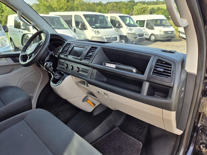 Volkswagen Transporter (2018) T6 110Kw Comfort  - fotka 22 z 33