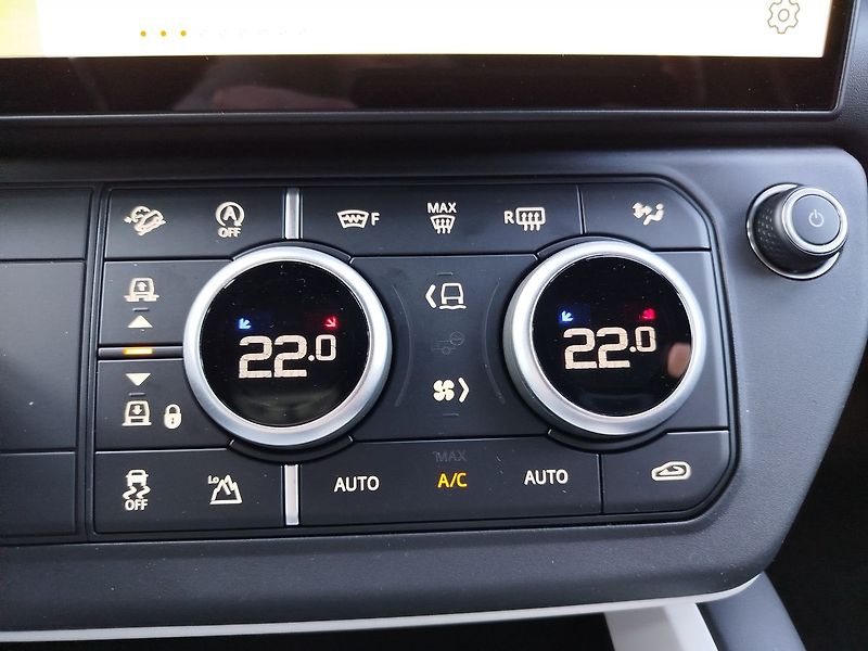 Land Rover Defender (2026) HSE X-Dynamic D350 110 - fotka 25 z 34