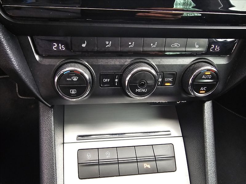 Škoda Octavia III 2,0TDi 110KW Edition + - fotka 20 z 46