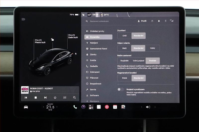 Tesla Model 3 (2019) Long Range 4WD 78kWh, SoH 82% - fotka 17 z 20