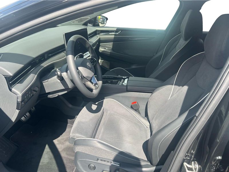 Volkswagen ID.7 Tourer Tourer Pro S People 210  kW, 8 - fotka 10 z 29