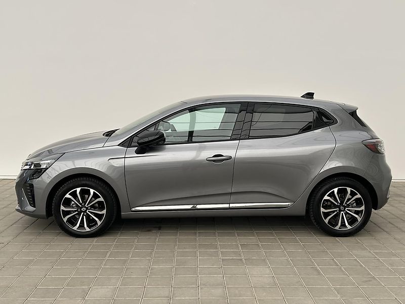 Renault Clio 1.0 TCe Techno - fotka 8 z 31