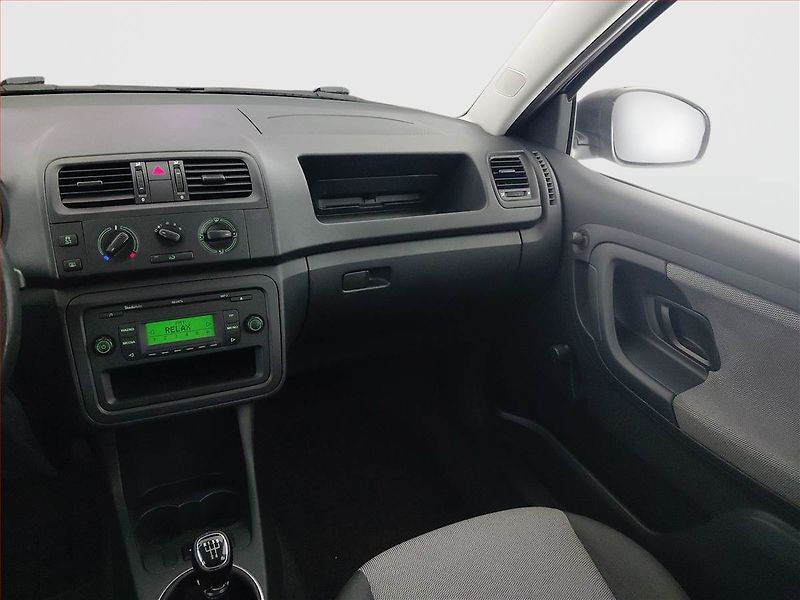 Škoda Fabia (2011) 1.2, po STK, v provozu - fotka 8 z 14