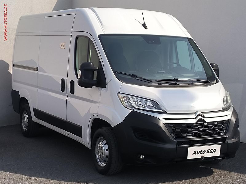 Citroën Jumper (2021) 2.2HDi L2H2, navi, AC, 103kW - fotka 1 z 3