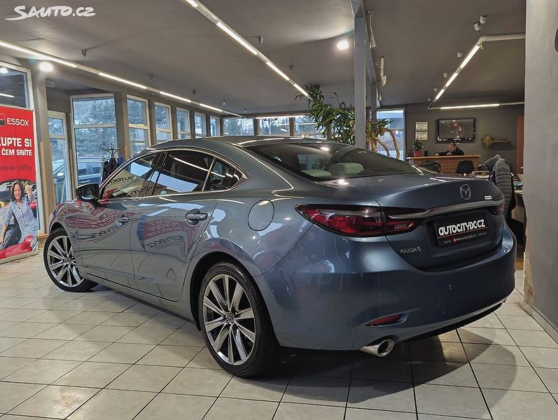 Mazda 6 2.5 i 143kW A/T REVOLUTION TOP - fotka 28 z 28