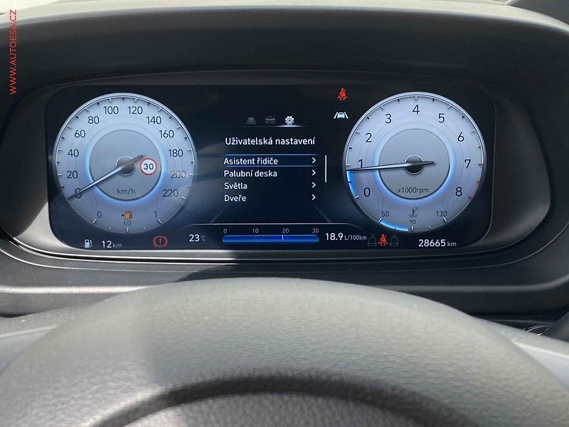 Hyundai Bayon (2024) 1.0 T-GDi, 1.maj,ČR, Smart - fotka 17 z 19