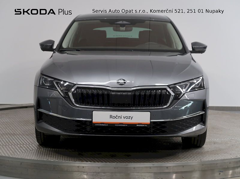 Škoda Octavia (2025) EXCLUSIVE 1.5TSI M-HEV 110KW D - fotka 4 z 47