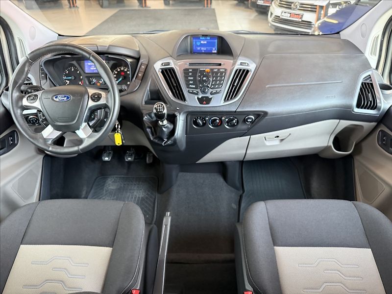 Ford Tourneo Custom 2,2 Titanium 113tkm! 1maj. - fotka 13 z 31