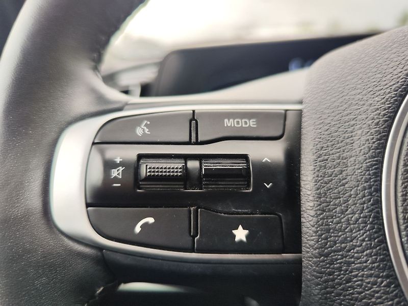 Kia Sportage 1.6 T-GDi/118kW Exclusive DCT - fotka 24 z 32