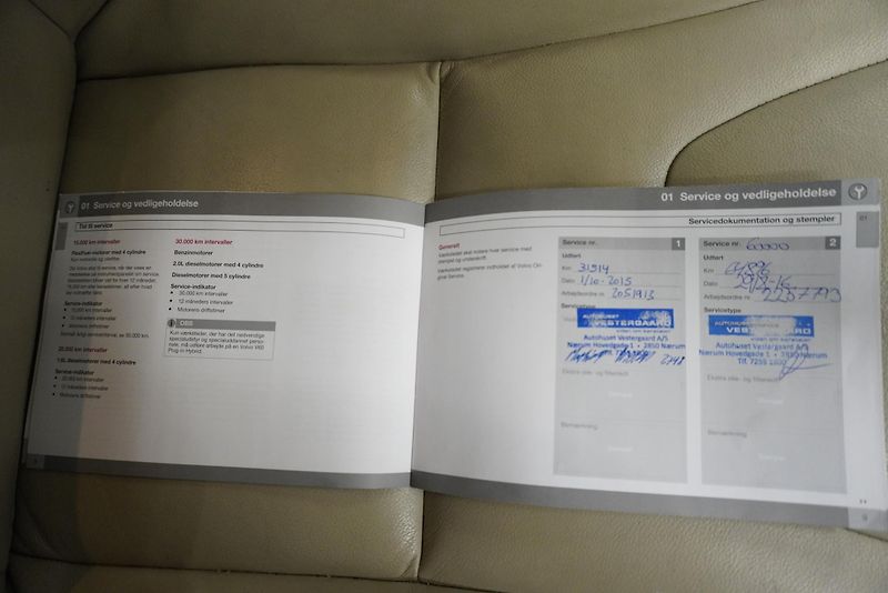 Volvo V60 D4 AUTOMAT - fotka 28 z 29
