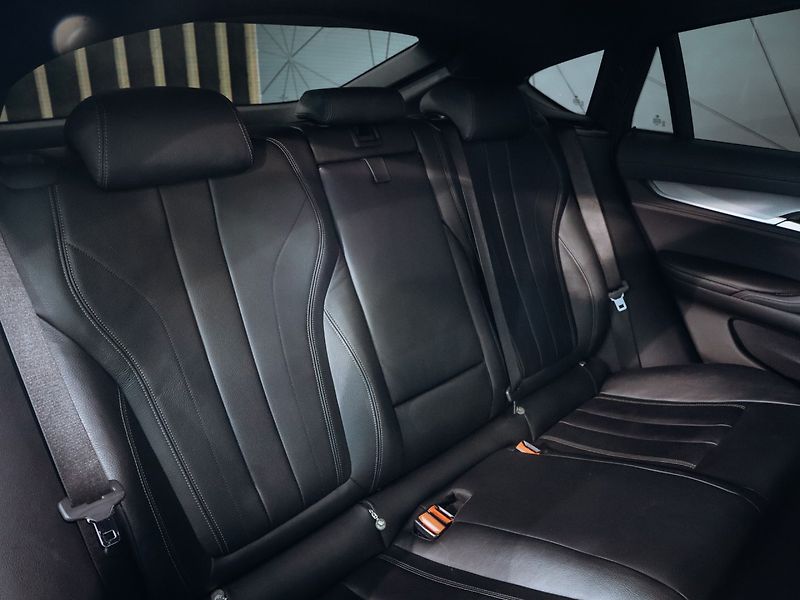 BMW X6 40d xDrive 230kW M-Sport - fotka 24 z 27