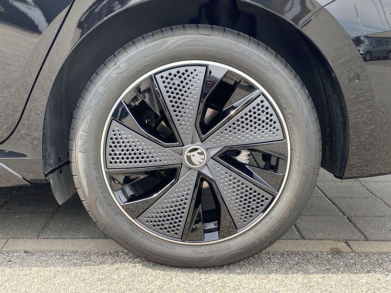 Škoda Scala (2026) 1.5 TSI DSG Monte Carlo - fotka 34 z 38