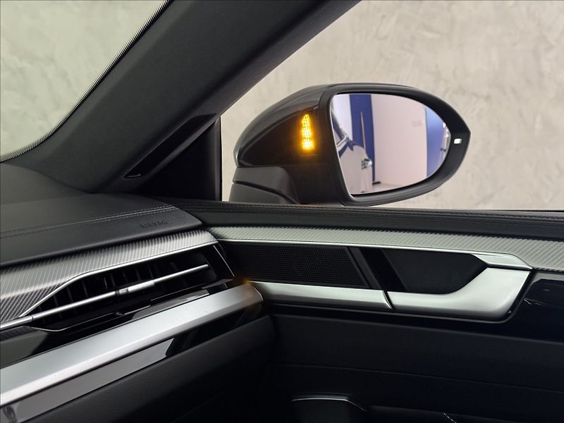 Volkswagen Arteon Shooting Brake 2,0 TDi  DSG R-Line LED Assist - fotka 27 z 47
