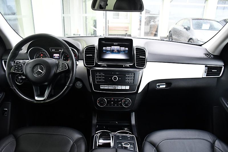 Mercedes-Benz GLE 350D 4MATIC VZDUCH ČR - fotka 5 z 42