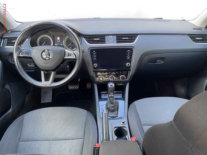 Škoda Octavia (2018) 2.0 TDi, Style, DSG - fotka 8 z 18