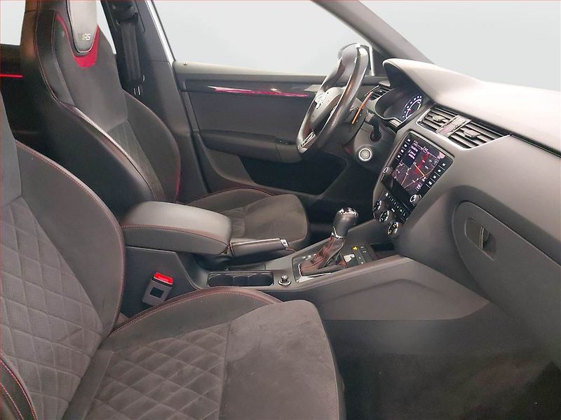 Škoda Octavia (2017) RS 2.0 TDI 4x4 DSG, 4X4 - fotka 9 z 22