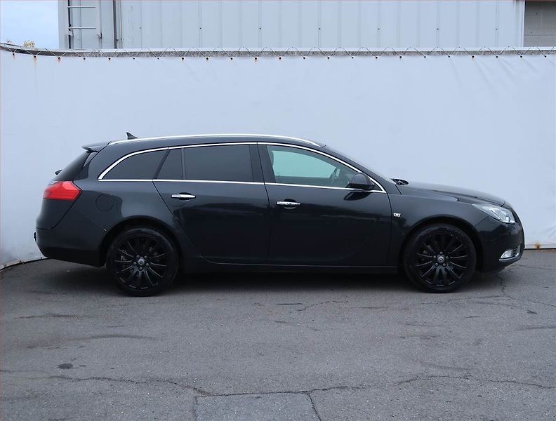 Opel Insignia (2011) 2.0 CDTI, Serv.kniha, po STK - fotka 6 z 26