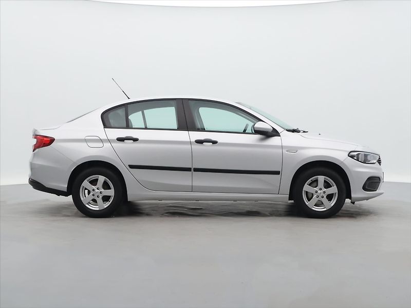 Fiat Tipo 1,4 i 70kW CZ Klimatizace 1Maj - fotka 8 z 29
