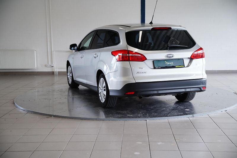 Ford Focus - fotka 7 z 24