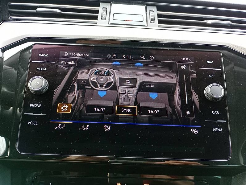 Volkswagen Passat (2022) 1.5TSI DSG 110kW záruka - fotka 12 z 30