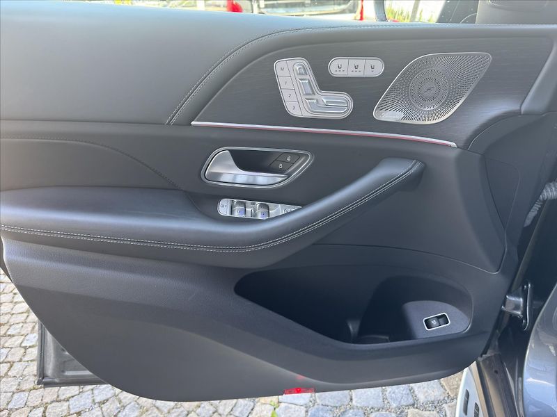 Mercedes-Benz GLE 300d 4M coupe*AMG - fotka 4 z 41