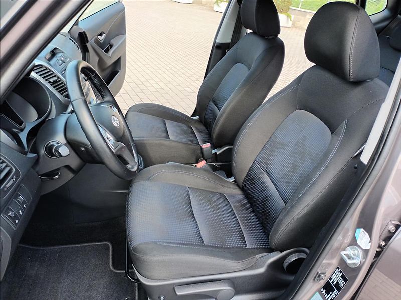 Hyundai ix20 1,4 CVVT,66KW,KLIMA,KOLA, - fotka 16 z 45