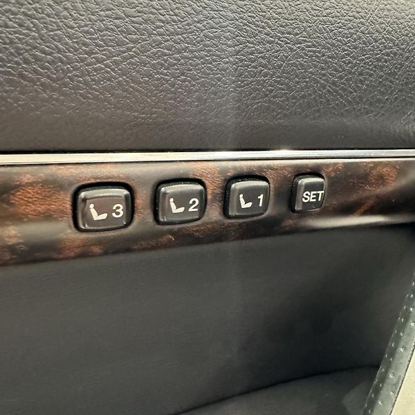 Toyota Land Cruiser (2013) - fotka 23 z 33