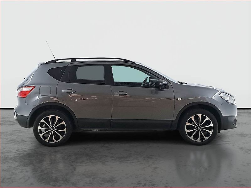 Nissan Qashqai (2013) 1.6, Serv.kniha, Navi - fotka 6 z 16
