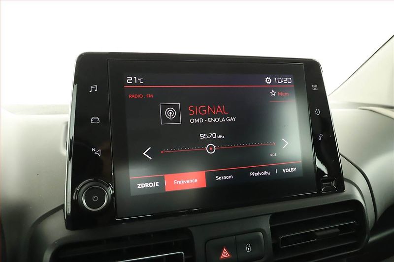 Citroën Berlingo (2019) Feel 1.5 BlueHDi, 5Míst, ČR - fotka 11 z 12