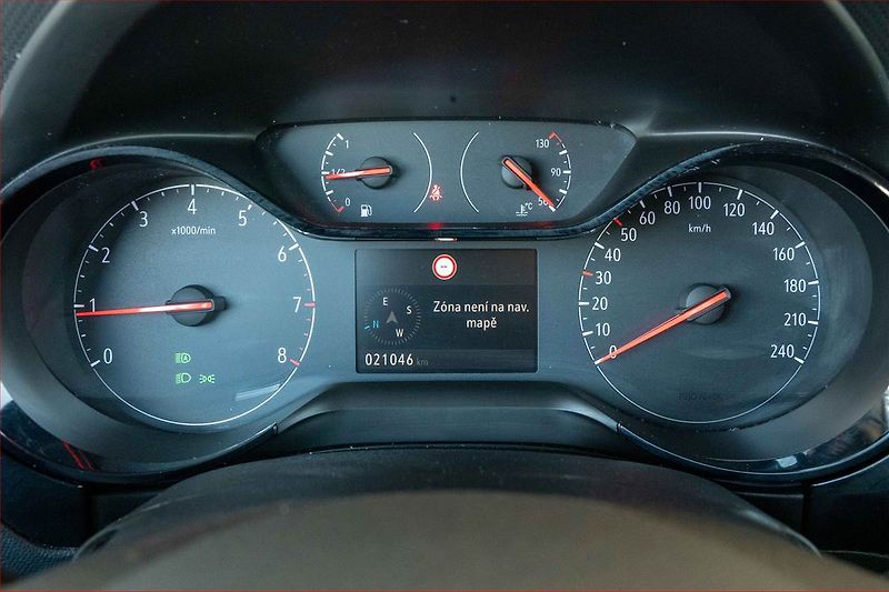 Opel Corsa (2023) 1.2 Turbo, Serv.kniha, Navi - fotka 9 z 12