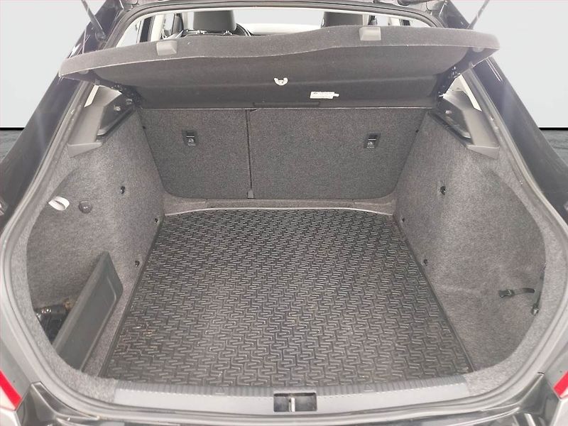 Škoda Octavia (2014) Ambition 1.4 TSI, Tempomat - fotka 14 z 19