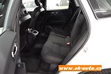 Volvo XC60 2.0 B4 AWD MOMENTUM 2022 - náhled 14