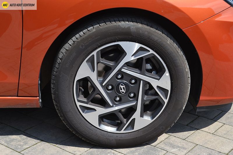 Hyundai i30 FB FL 1,0T- GDI FAMILY NAVI - fotka 10 z 42
