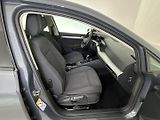 Volkswagen Golf Life - náhled 9