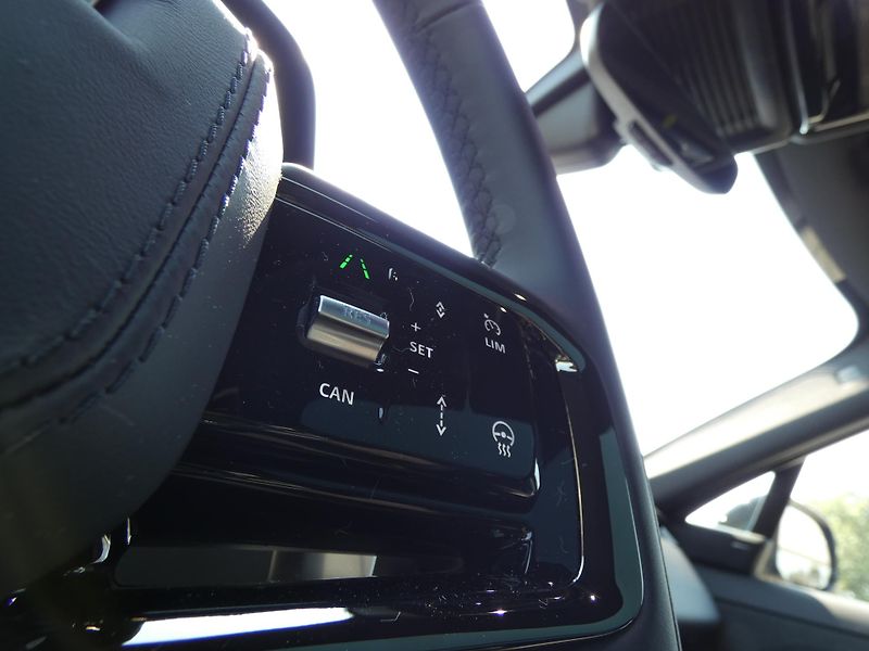 Land Rover Range Rover Sport (2026) 3,0 Dynamic SE D250 - fotka 18 z 37