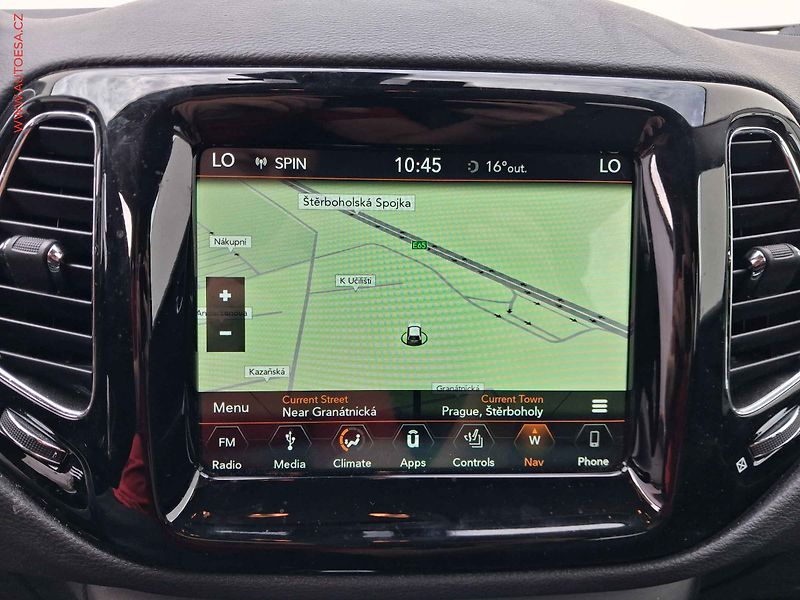 Jeep Compass (2018) 1.4 MultiAir 4x4, Limited, AT - fotka 20 z 22