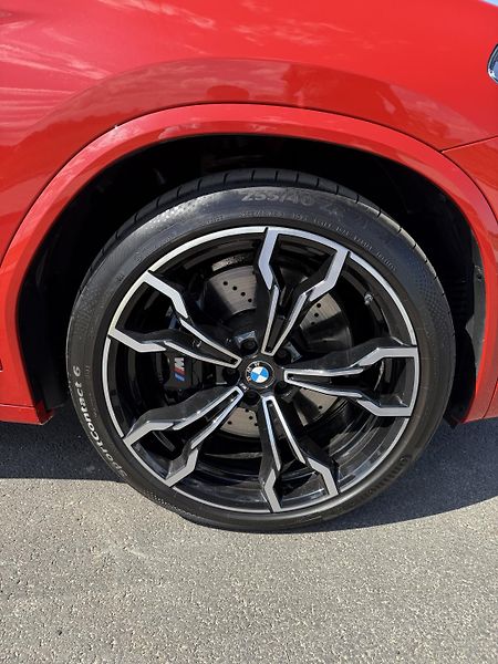 BMW X4 (2021) - fotka 14 z 14