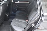 Volkswagen Passat 2,0 TDI 110 kW Highline Záruka - náhled 14