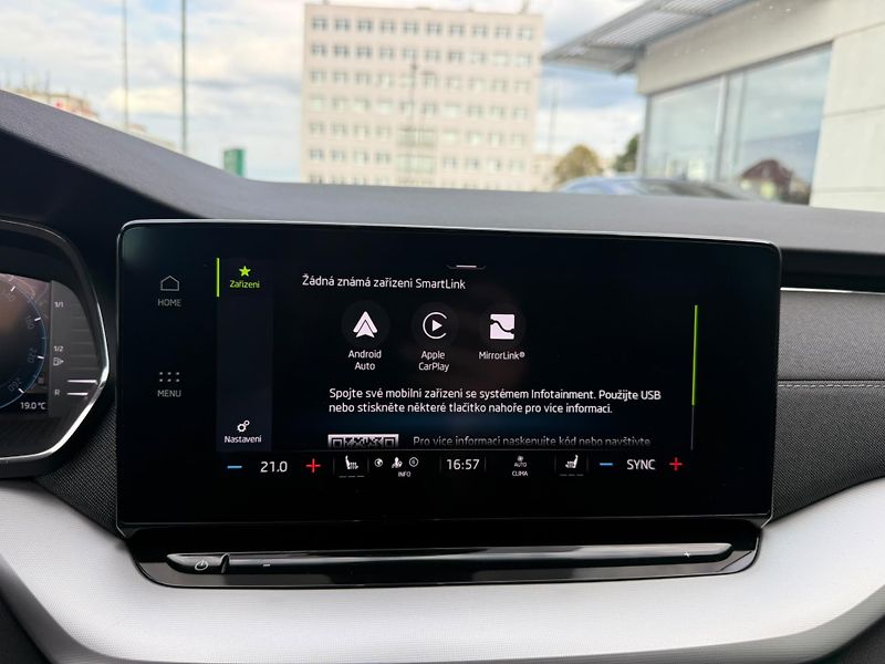 Škoda Octavia Style 2.0 TDI 110kW DSG Combi - fotka 14 z 27
